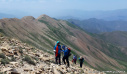 صعود گروه کوهنوردی کارکنان دانشگاه به قله ۳۹۱۰ متری ناظر کوچک روستای کَلا،‌