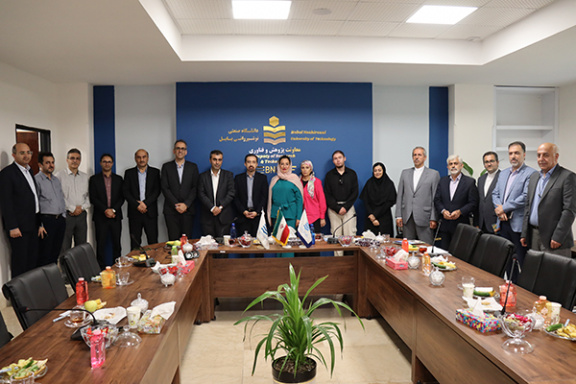 نشست هیات عالی‌رتبه دانشگاه آستراخان روسیه با مسئولین دانشگاه صنعتی نوشیروانی بابل