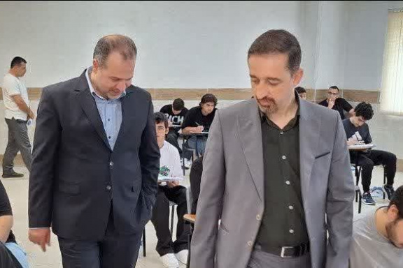 بازدید رییس دانشگاه صنعتی نوشیروانی بابل به همراه معاون استاندار و فرماندار ویژه شهرستان بابل و رئیس آموزش و پرورش شهرستان از برگزاری کنکور سراسری کارشناسی در دانشگاه