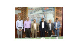 بازدید ریاست دانشگاه از کارخانه نساجی مازندران