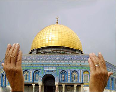 قدس به عنوان اول قبله مسلمین جهان باید درخشان باقی بماند