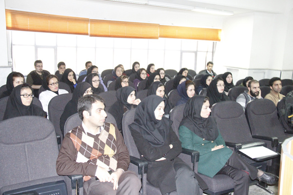 در هفته پژوهش و فناوری، 27 کارگاه و سمینار آموزشی در دانشگاه برگزار شد