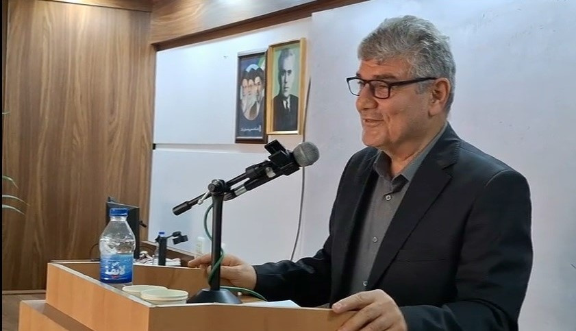 منتخبی از حافظ خوانی دکتر محمد هادی پاشایی عضو هیات علمی دانشکده مهندسی مکانیک دانشگاه در ویژه برنامه بزرگداشت حافظ